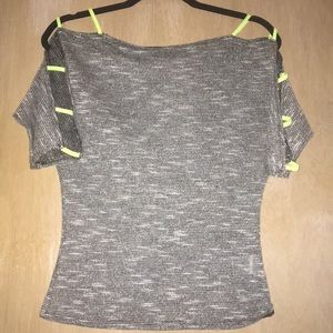 Bongo grey sparkly top size medium